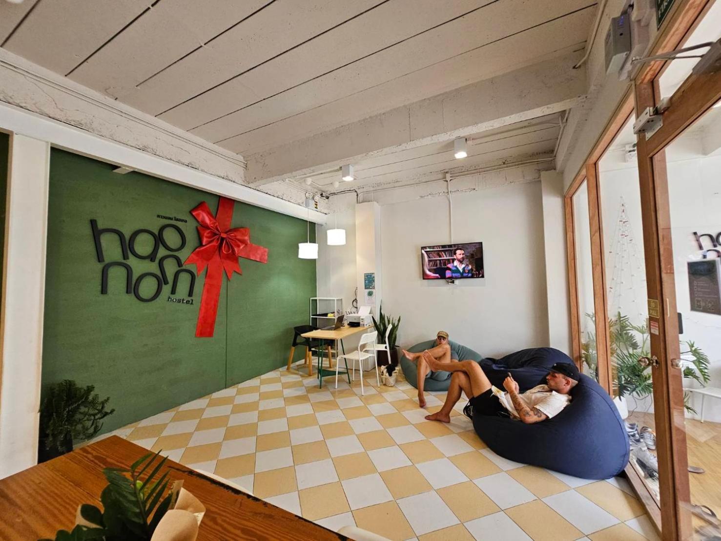 Hao Norn Hostel Thong Sala Buitenkant foto