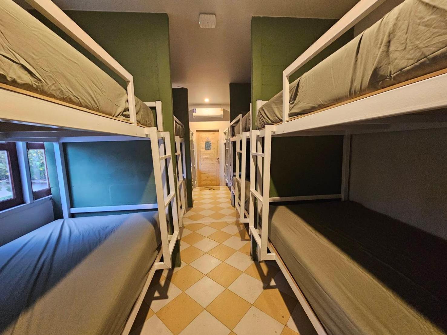 Hao Norn Hostel Thong Sala Buitenkant foto
