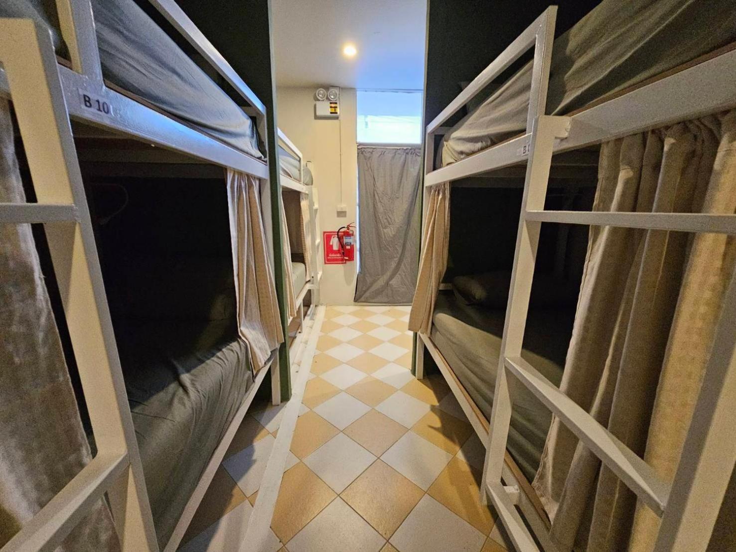 Hao Norn Hostel Thong Sala Buitenkant foto