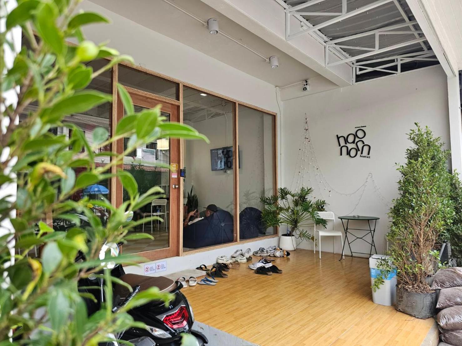 Hao Norn Hostel Thong Sala Buitenkant foto
